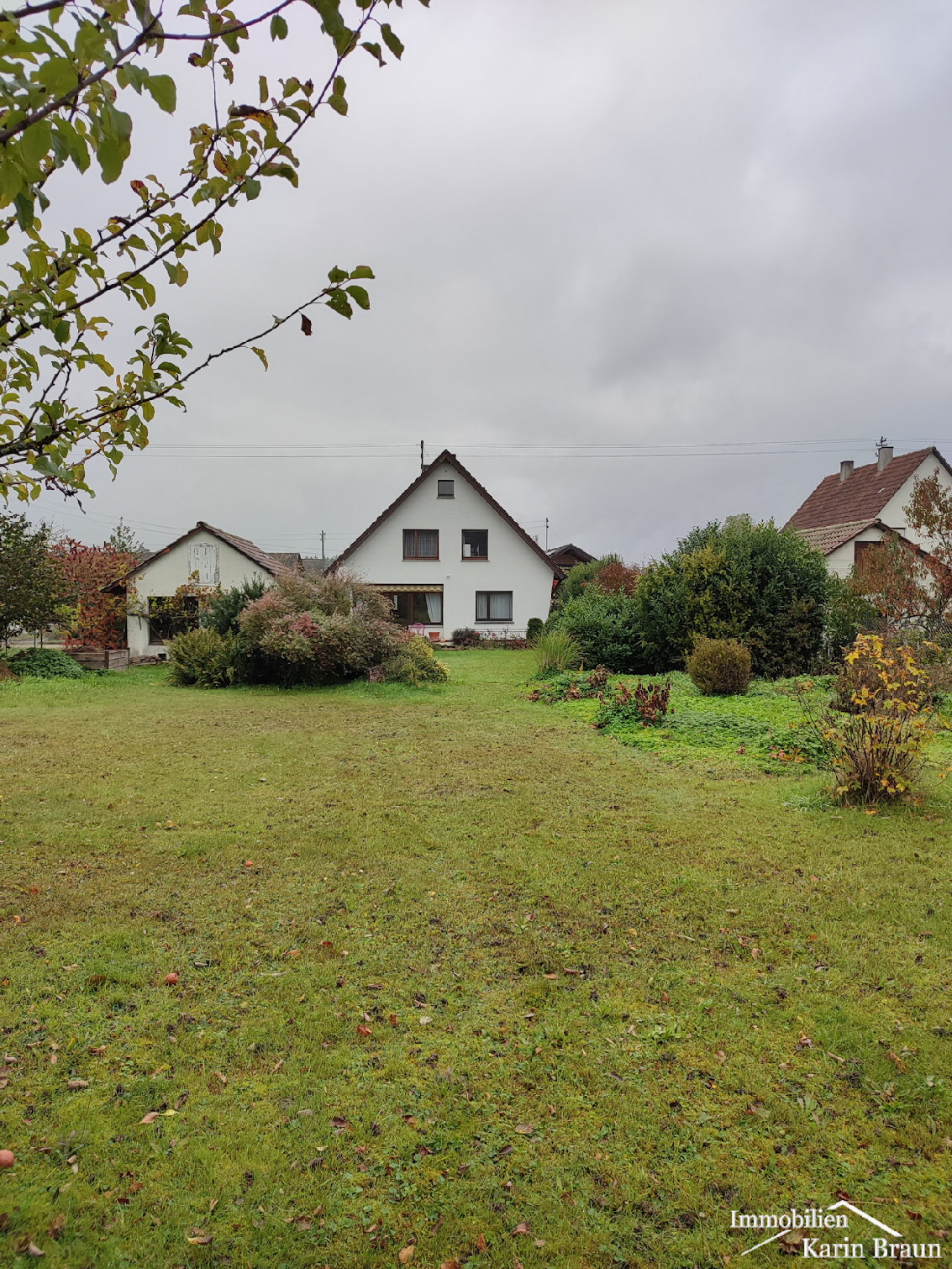Grundstck, Blick zum Haus