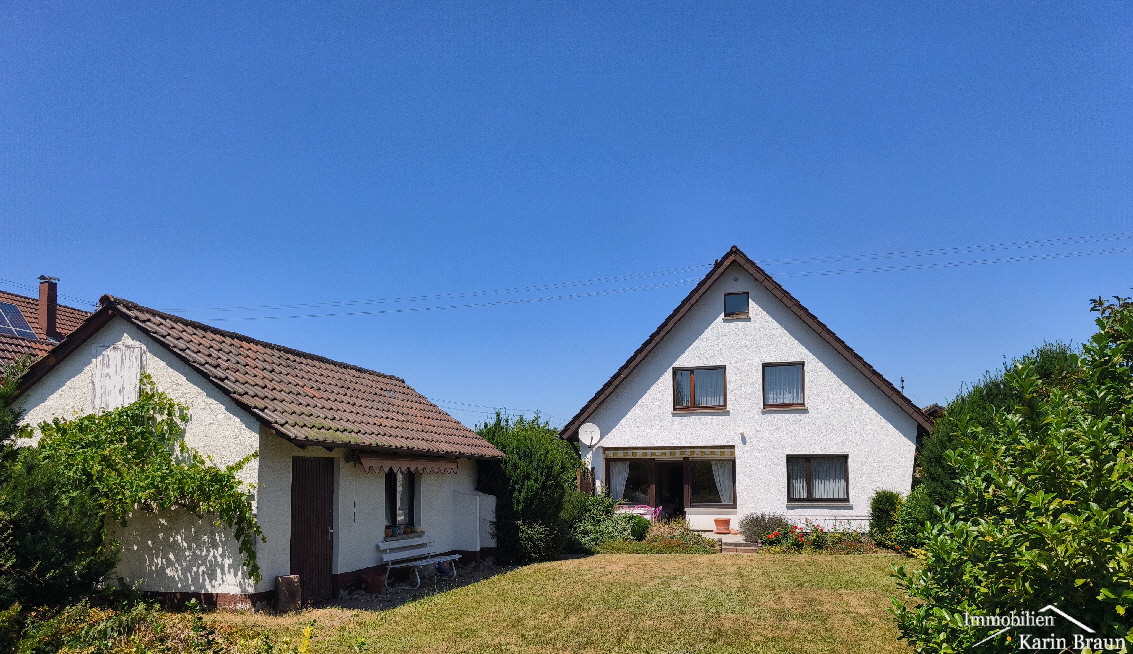 S�dseite . Garage u. Garten